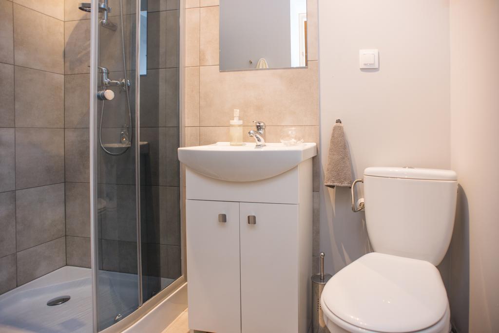 Poddasze Pokoje I Apartamenty Bromberg Exterior foto